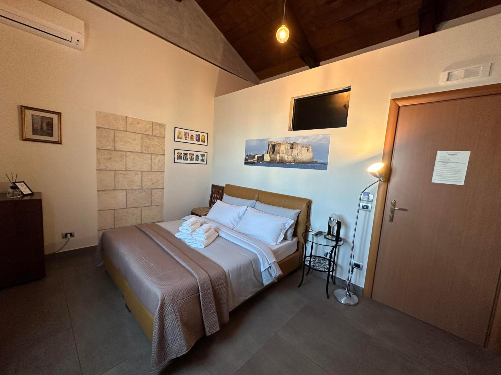 Mansarda Valù B&B Naples Extérieur photo