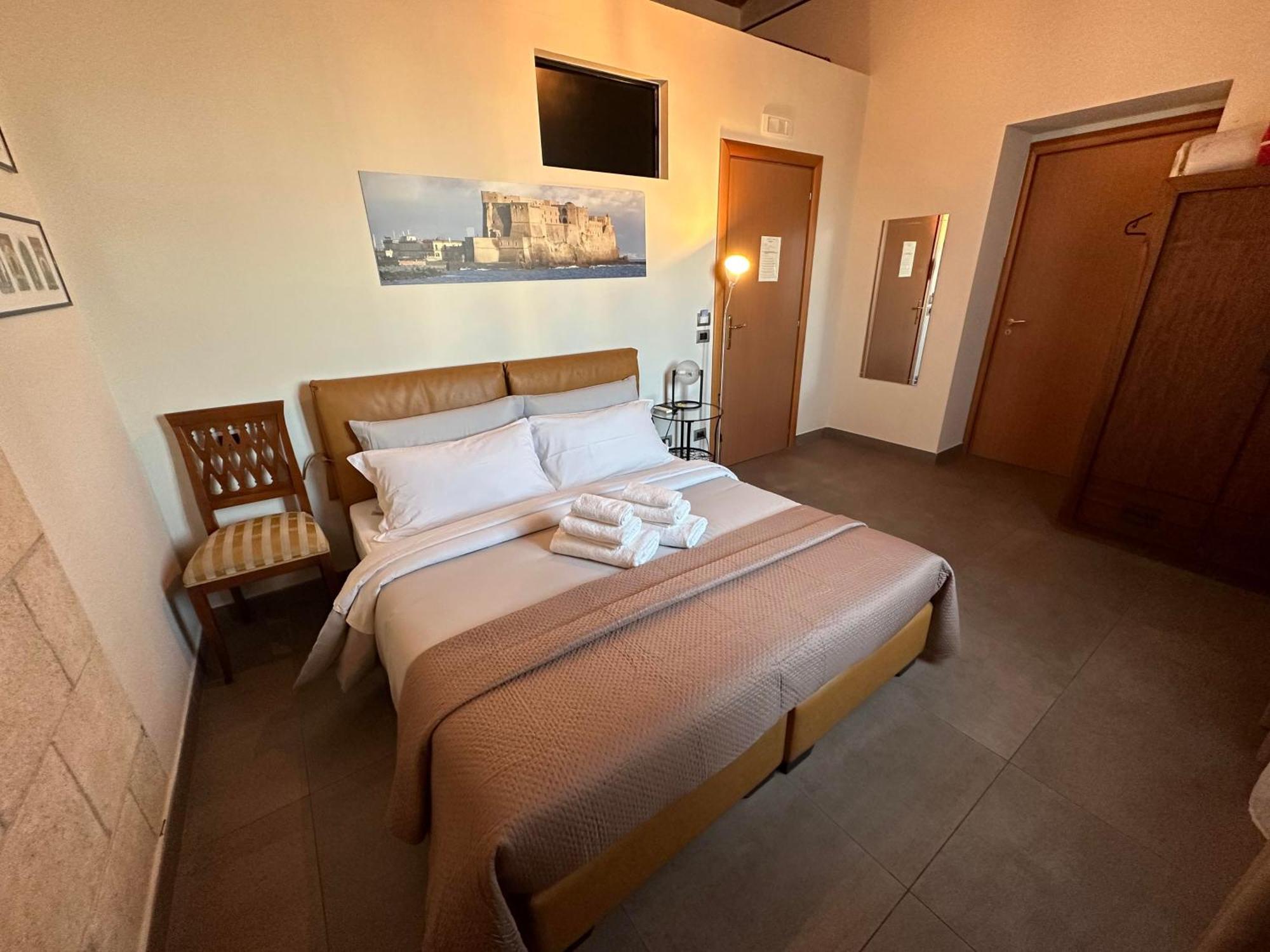 Mansarda Valù B&B Naples Extérieur photo