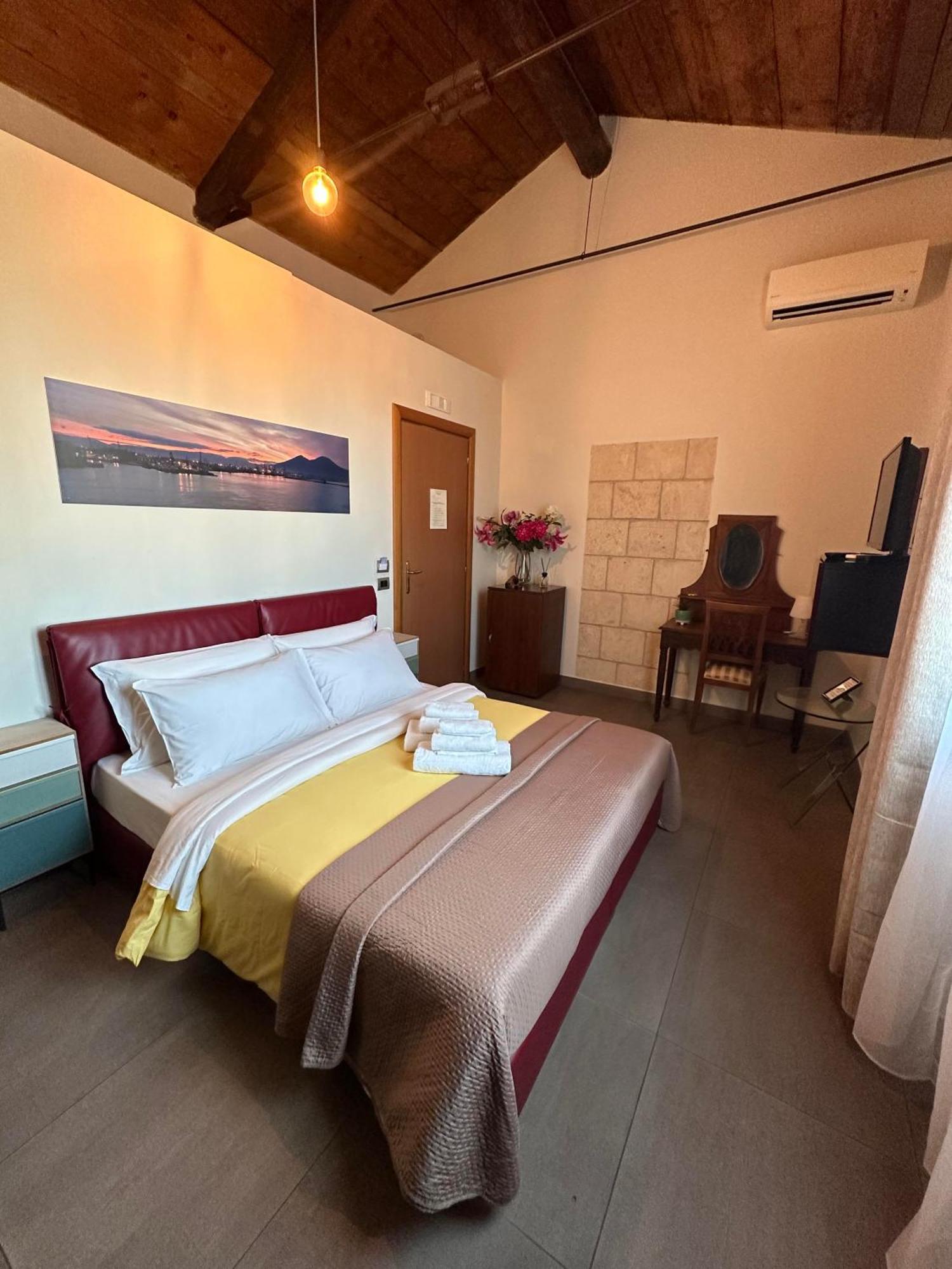 Mansarda Valù B&B Naples Extérieur photo