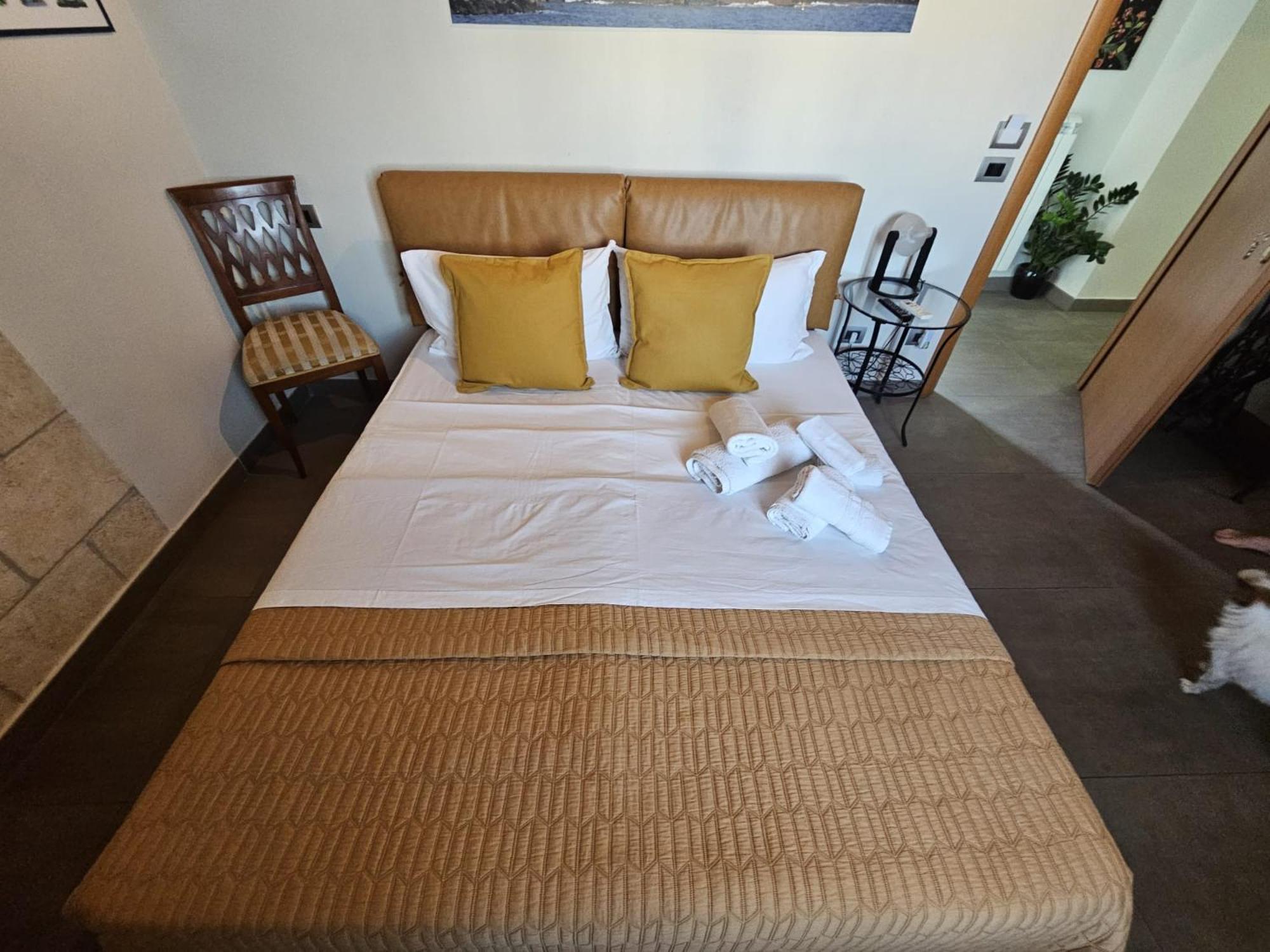 Mansarda Valù B&B Naples Extérieur photo